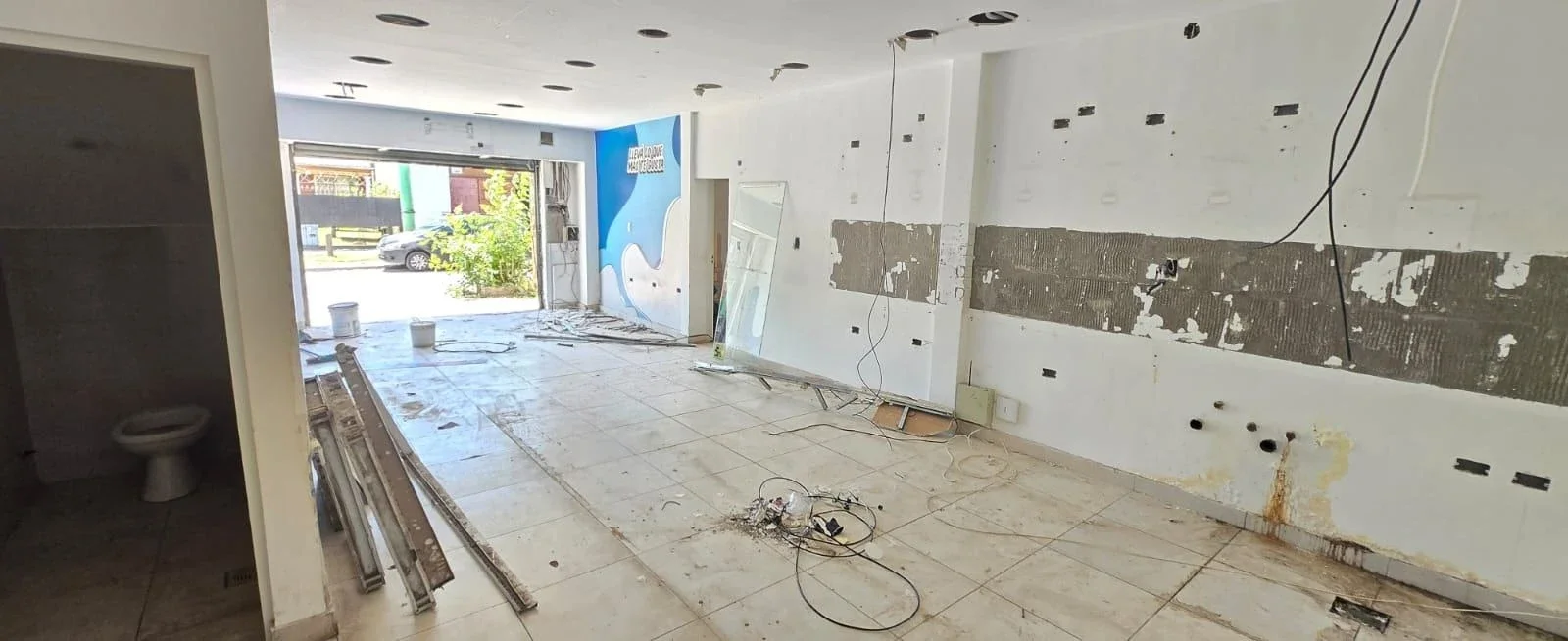 Local comercial en alquiler ubicado en José C. Paz - Imagen 3