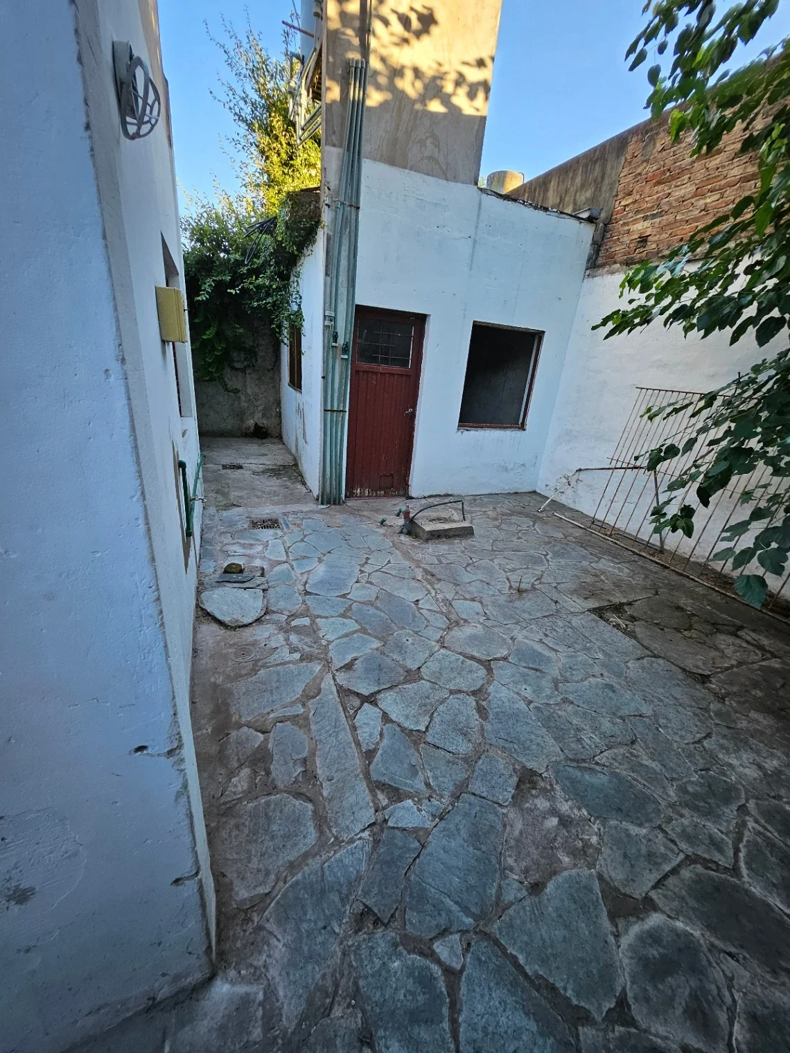 Casa amplia c/ jardín, parrilla y cochera | Bella Vista, San Miguel - Imagen 3