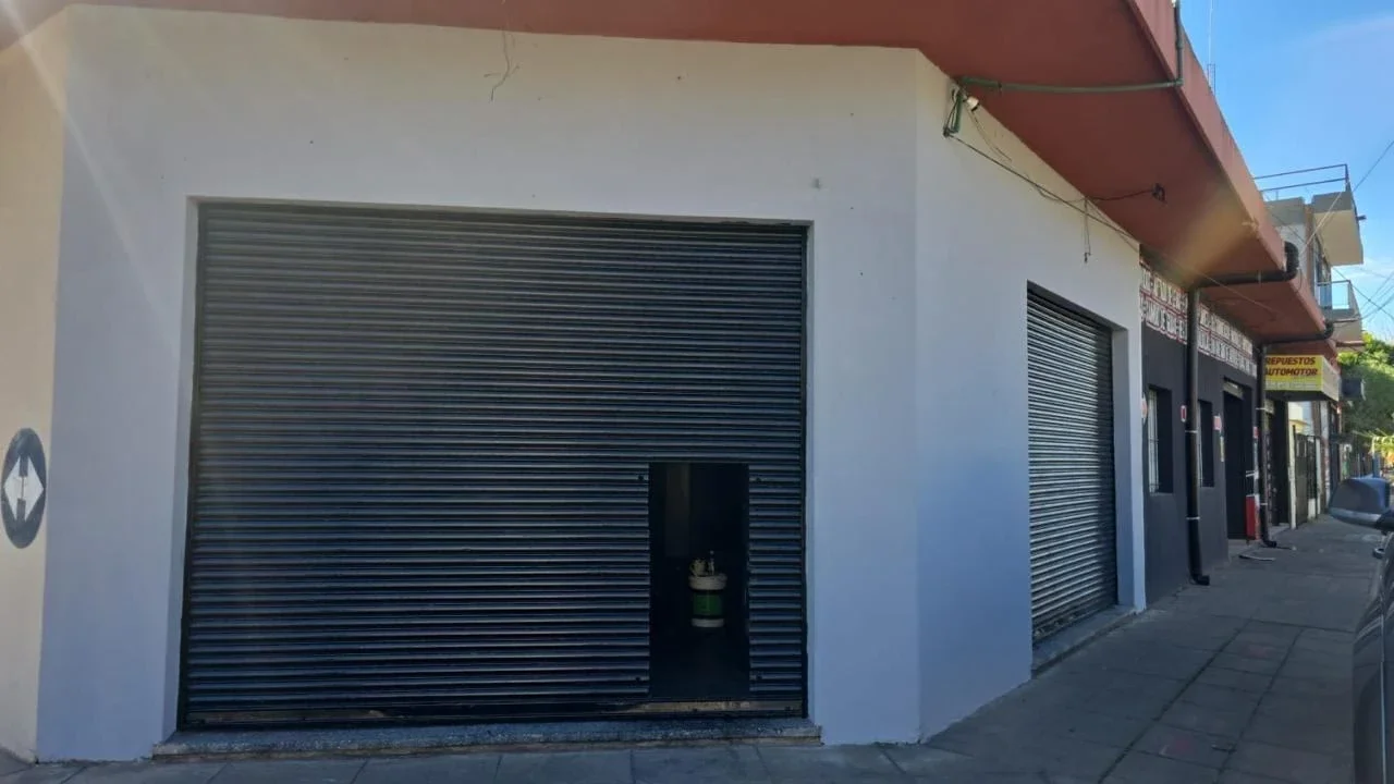 Local comercial en alquiler ubicado en José C. Paz - Imagen 1