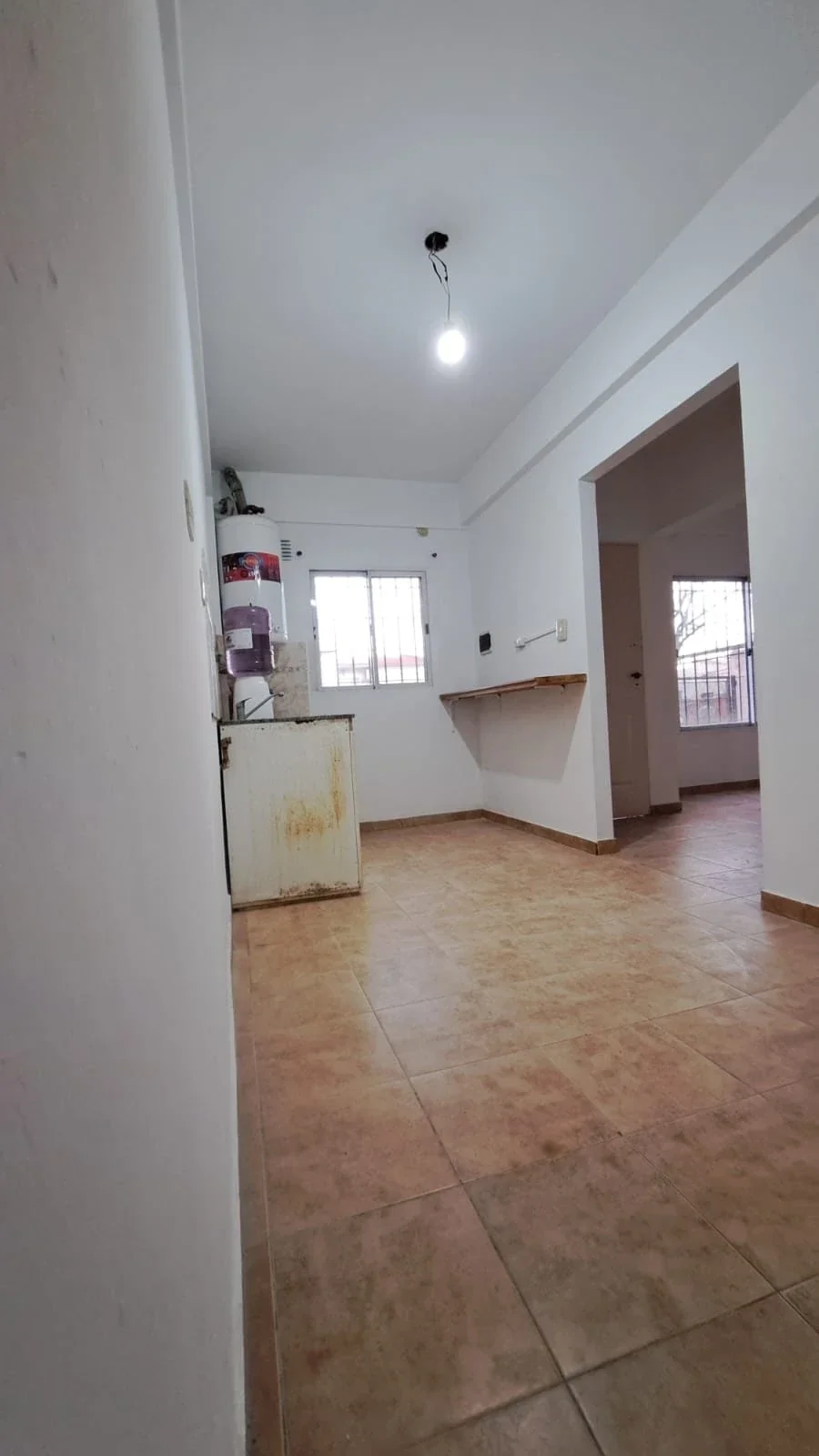 Dúplex en alquiler c/ cochera en Bella Vista - Imagen 3