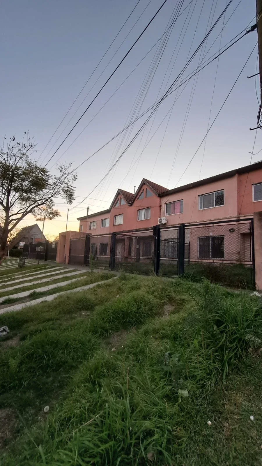 Dúplex en alquiler c/ cochera en Bella Vista - Imagen 2