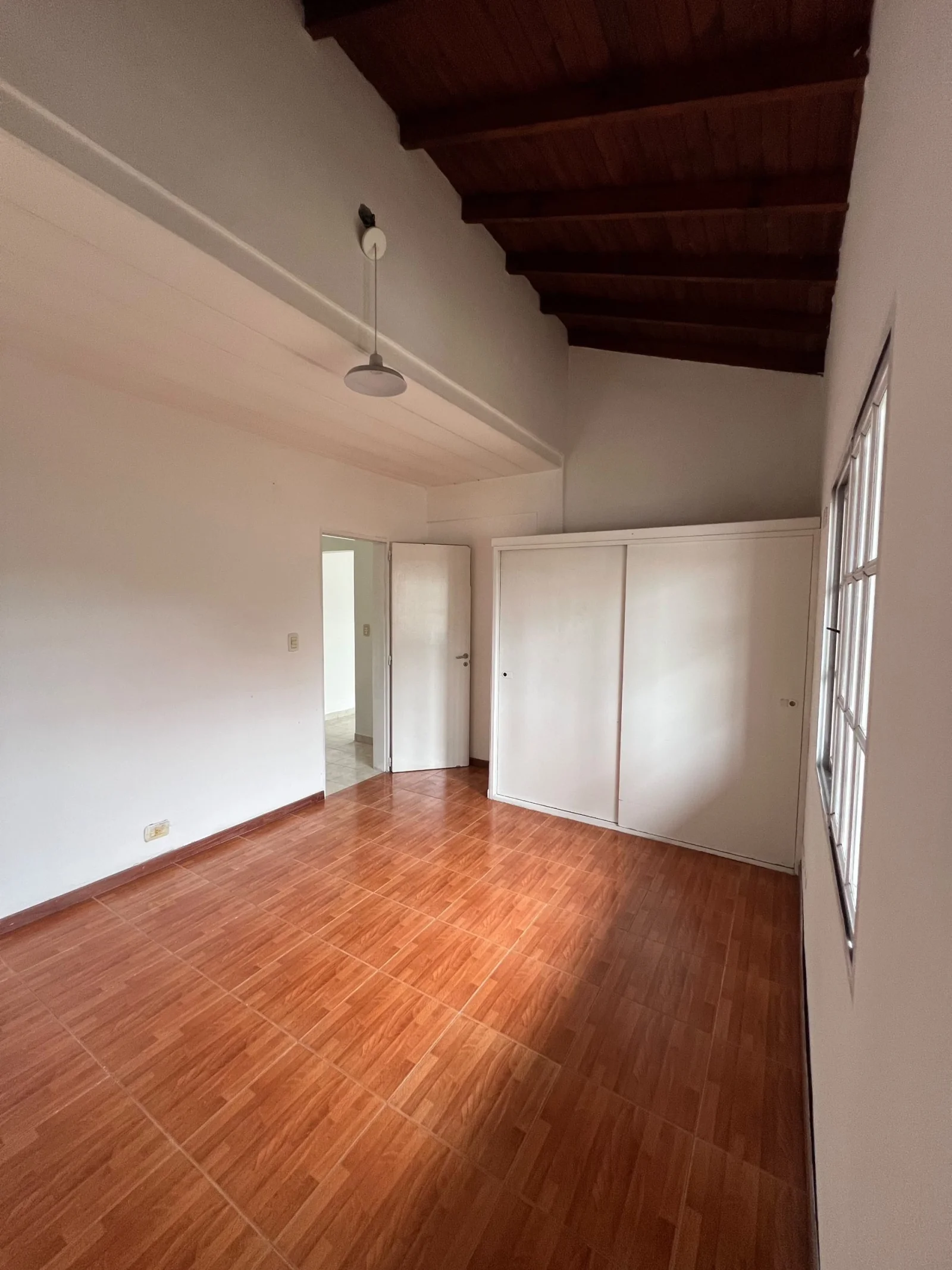 Departamento en alquiler c/ cochera en San Miguel - Imagen 4