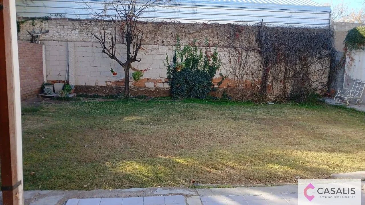 Terreno / Lote en venta de 310m2 ubicado en Godoy Cruz - Imagen 3