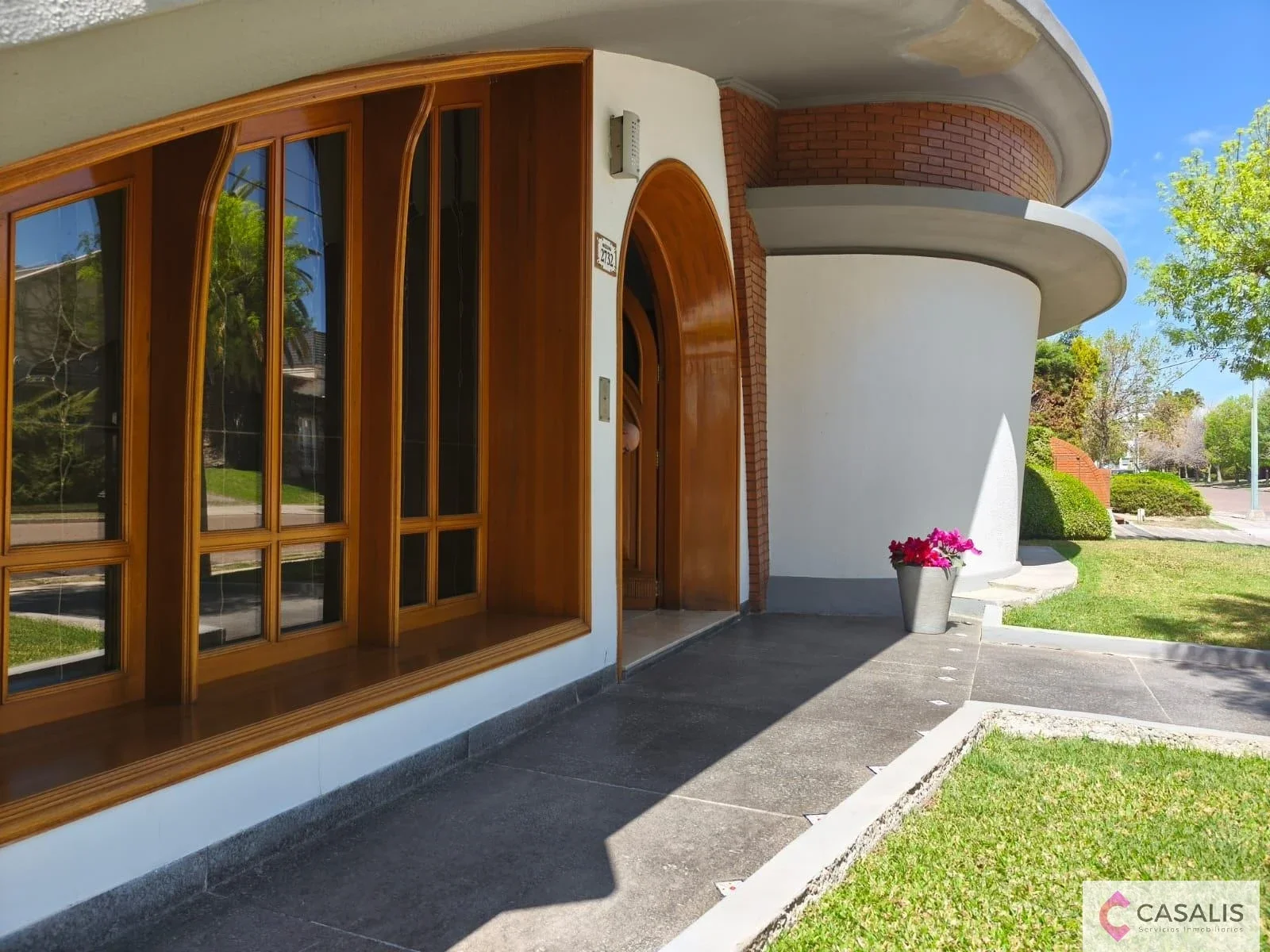 Casa en venta c/ cochera en Godoy Cruz - Imagen 3