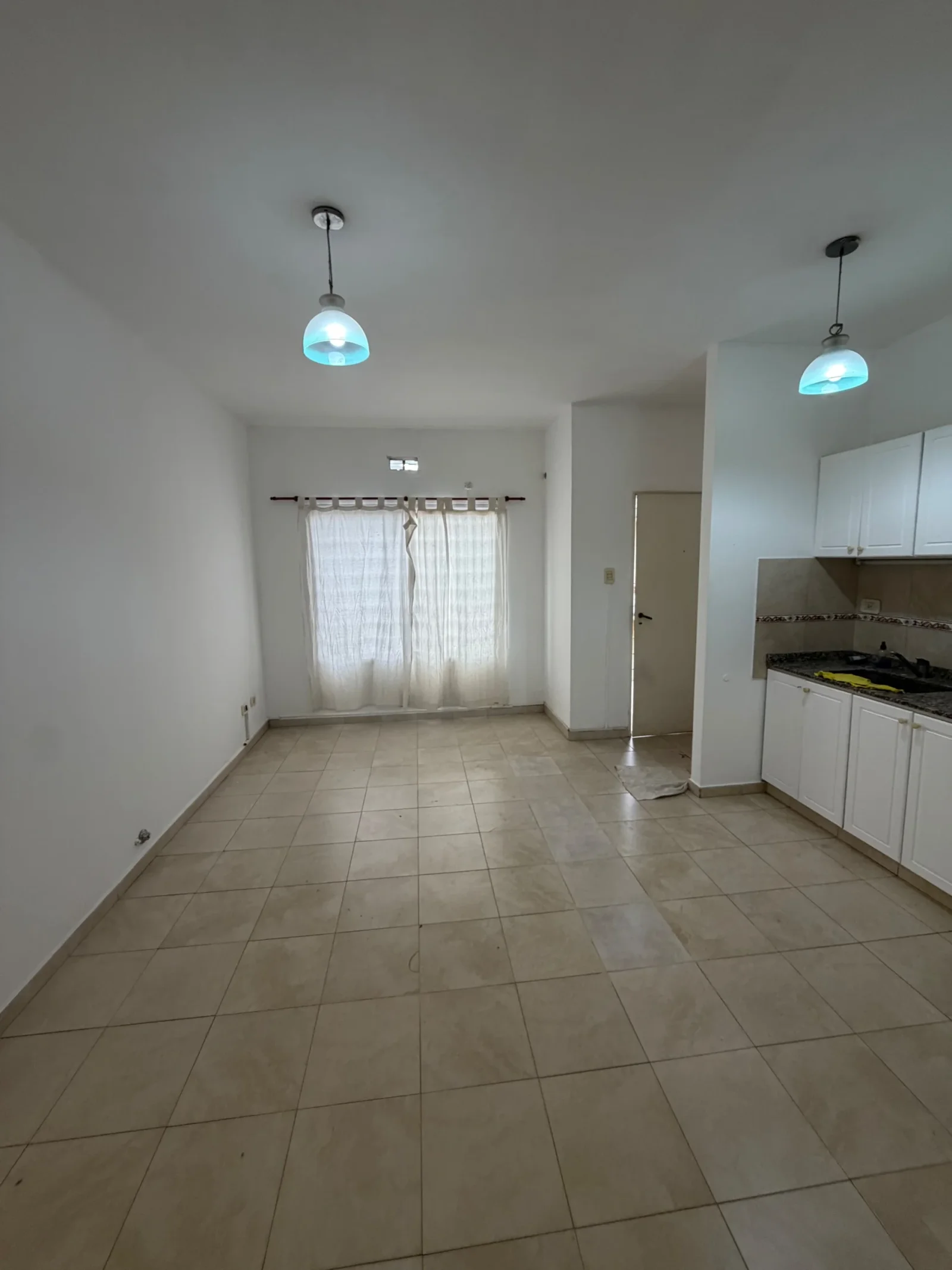 Departamento en alquiler c/ cochera en San Miguel - Imagen 2