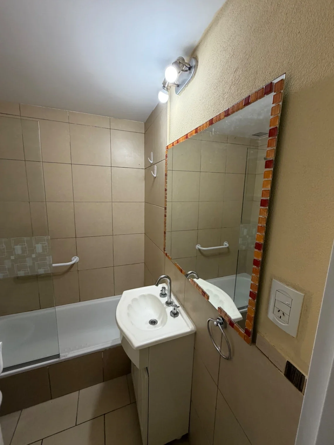 Departamento en alquiler c/ cochera en Bella Vista - Imagen 5