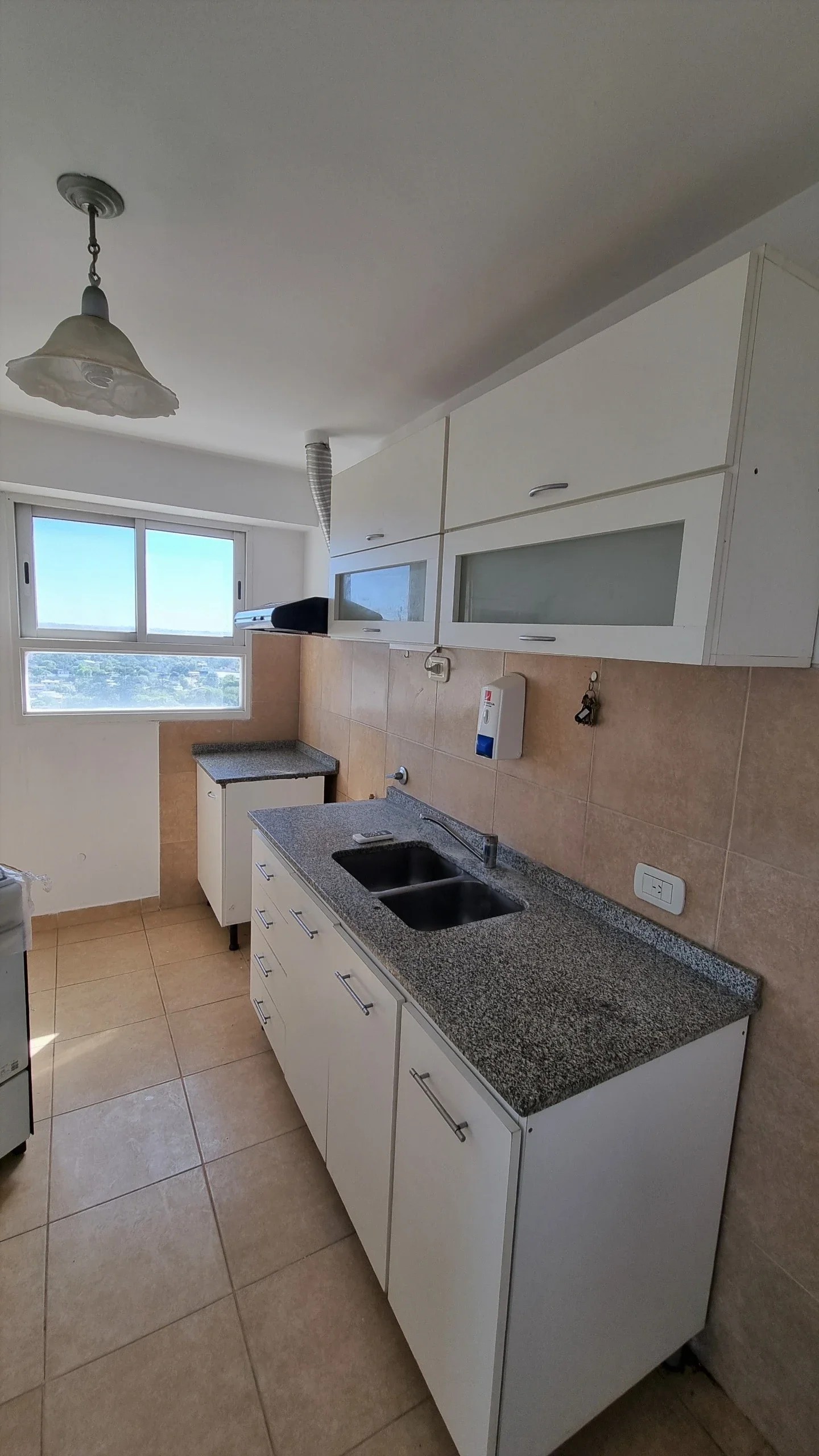 Venta Departamento 3 dormitorios con cochera en San Miguel APTO CREDITO - Imagen 2