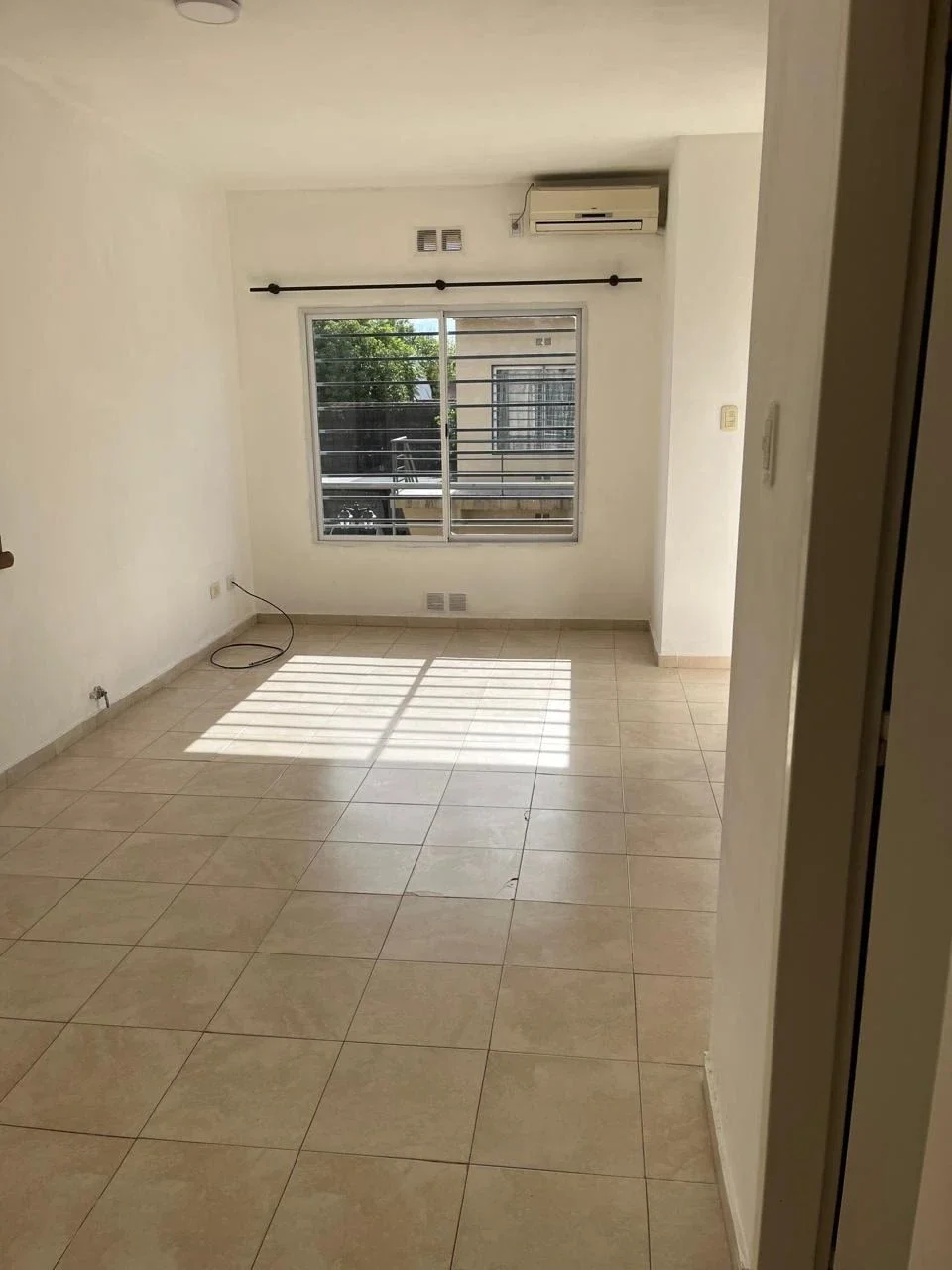 Departamento 2 ambientes en venta con cochera en San Miguel - Imagen 5
