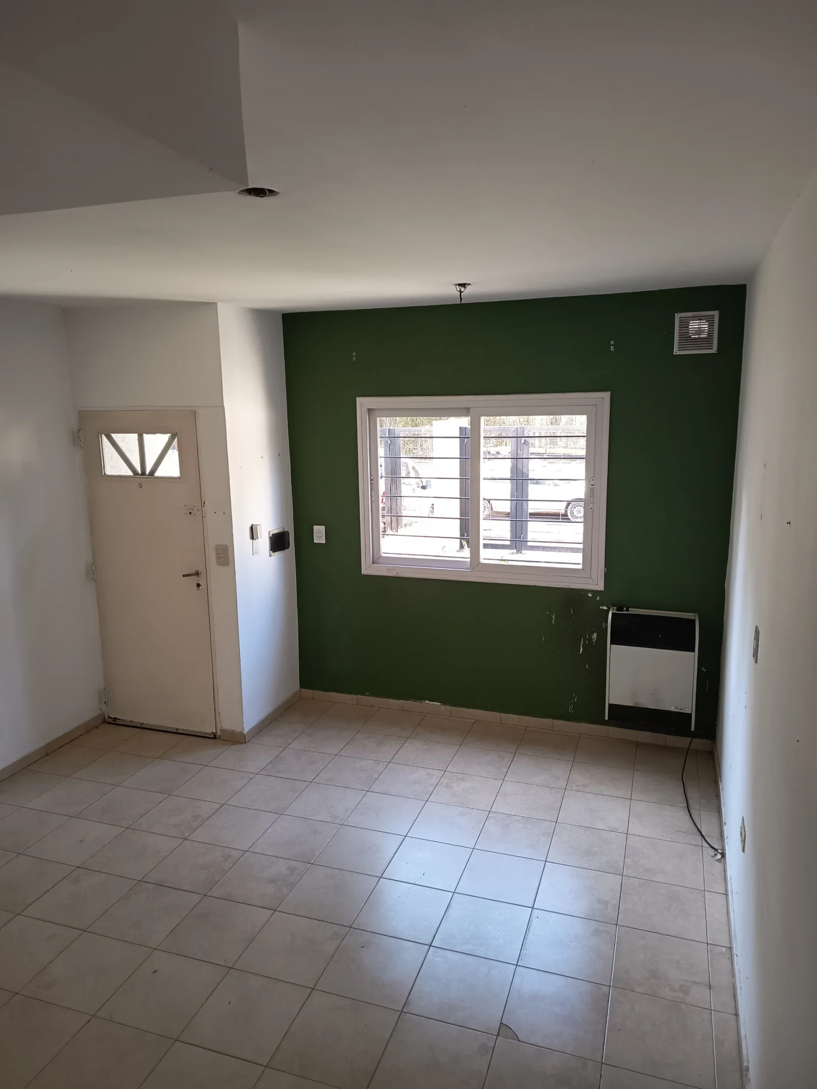 Dúplex en alquiler c/ cochera en Los Polvorines - Imagen 1