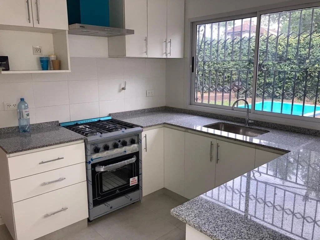 Chalet en venta c/ cochera en Muñiz - Imagen 5