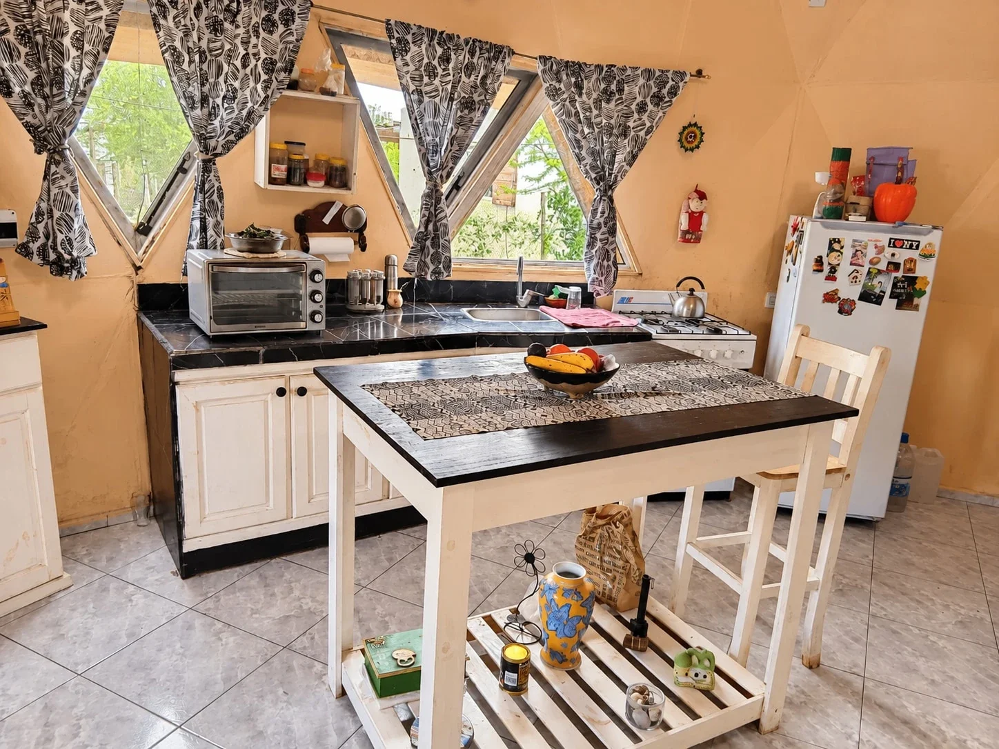 Casa en venta c/ cochera en Capilla del Monte - Imagen 3