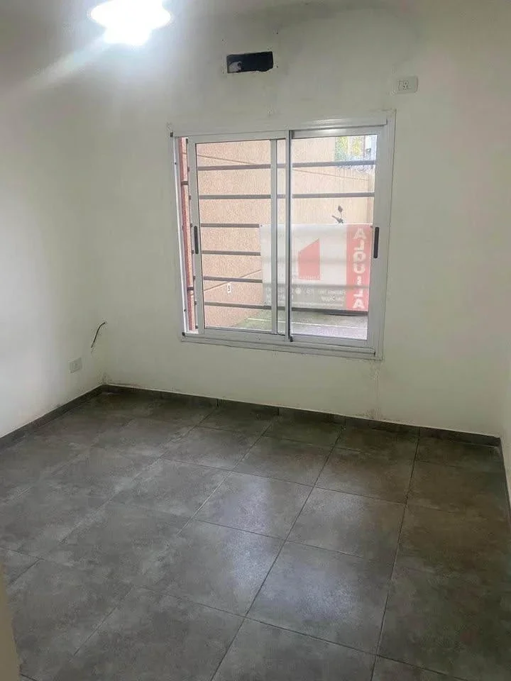Departamento en alquiler en José C. Paz - Imagen 4