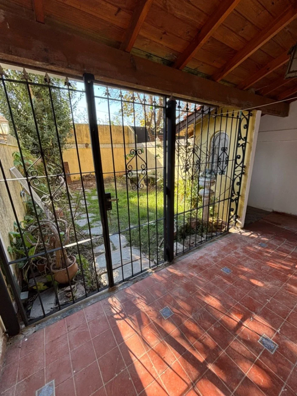 Dúplex en alquiler c/ cochera en Bella Vista - Imagen 5