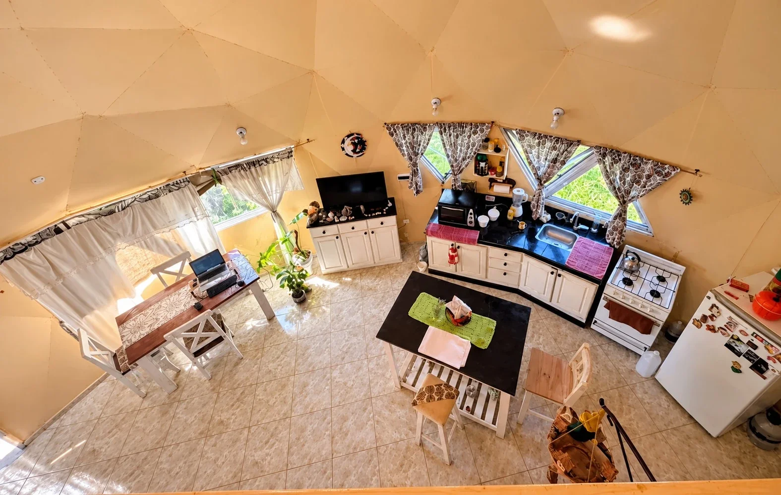 Casa en venta c/ cochera en Capilla del Monte - Imagen 5