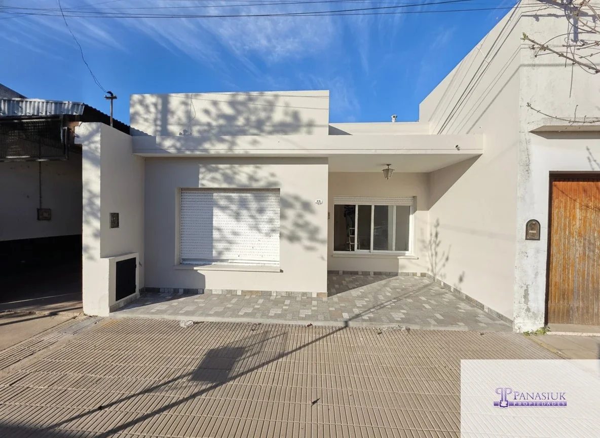 Casa en alquiler en 9 de Julio - Imagen 1