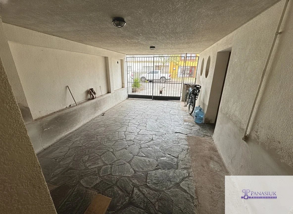 Casa en venta c/ cochera en 9 de Julio - Imagen 2