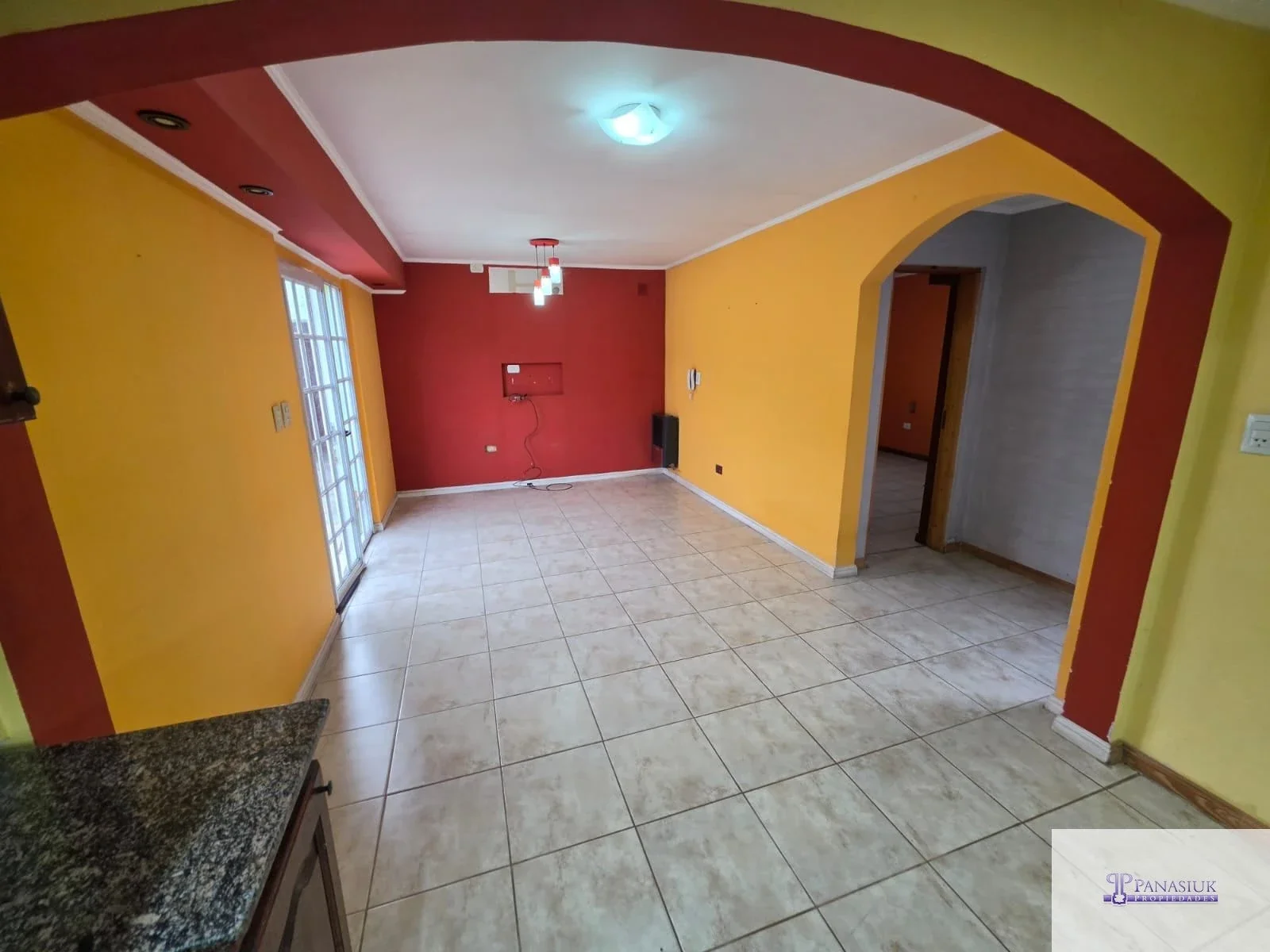 Casa en alquiler c/ cochera en 9 de Julio - Imagen 3