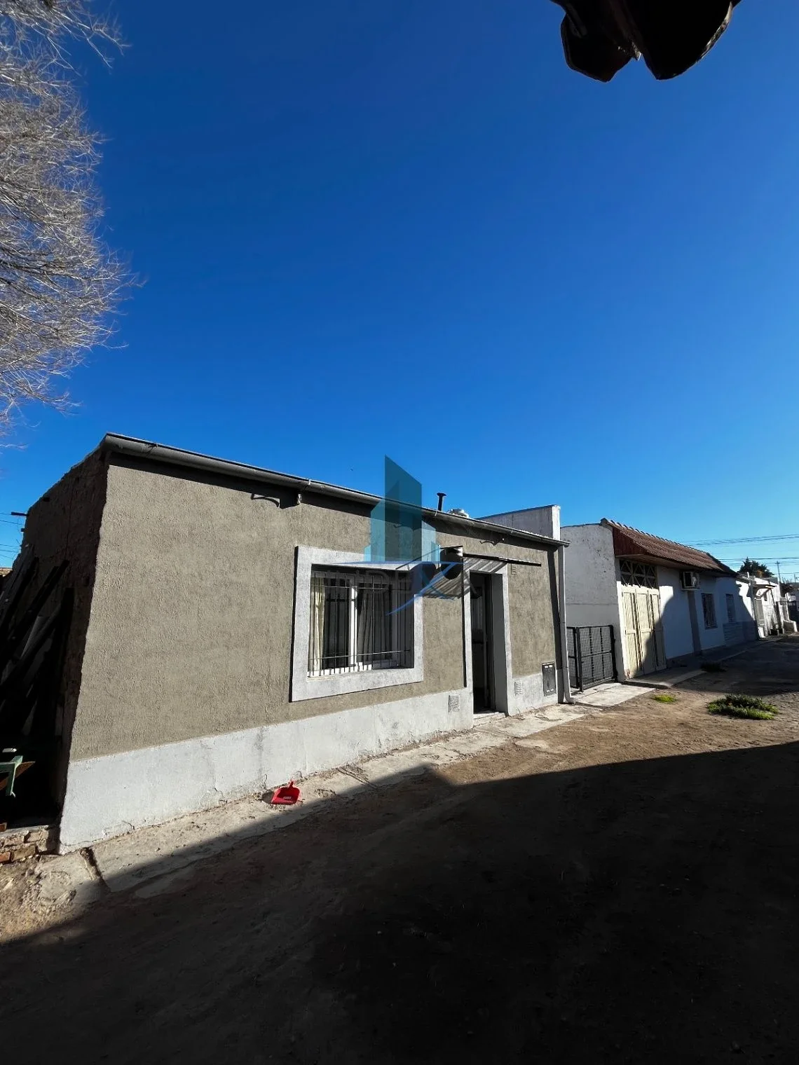 Casa en venta c/ cochera en General Roca - Imagen 3