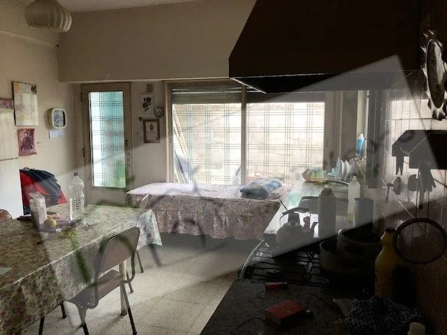 CASA CON LOCALES EN VENTA EN TORTUGUITAS CENTRO - Imagen 4