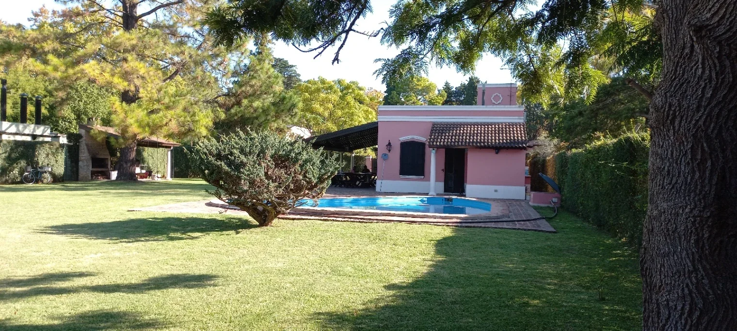 IMPECABLE QUINTA EN VENTA EN TORTUGUITAS - Imagen 3