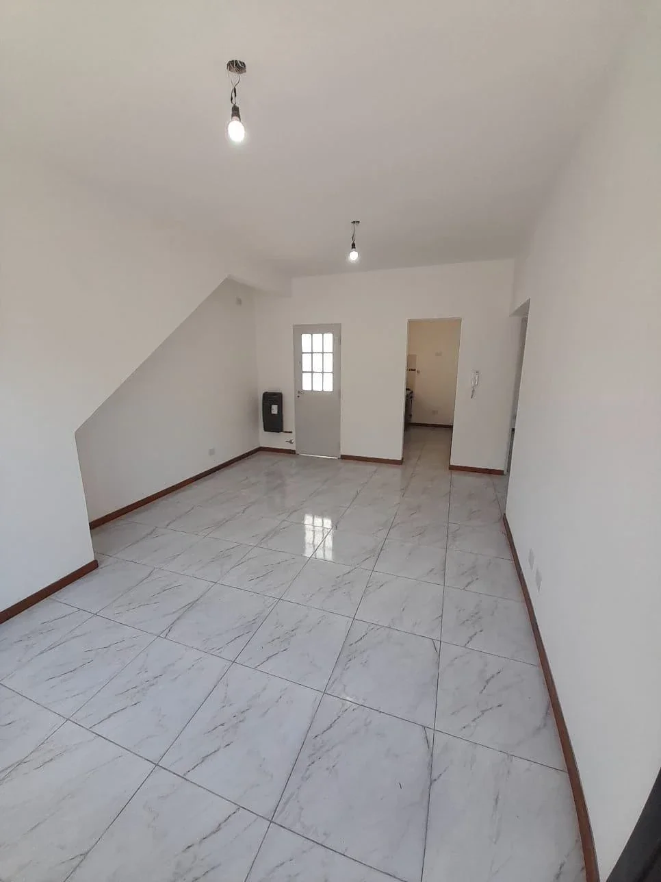 Departamento en alquiler c/ cochera en San Miguel - Imagen 4