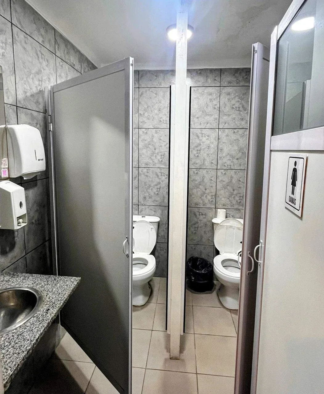 Galpón en venta de 688.33m2 ubicado en Malvinas Argentinas - Imagen 3