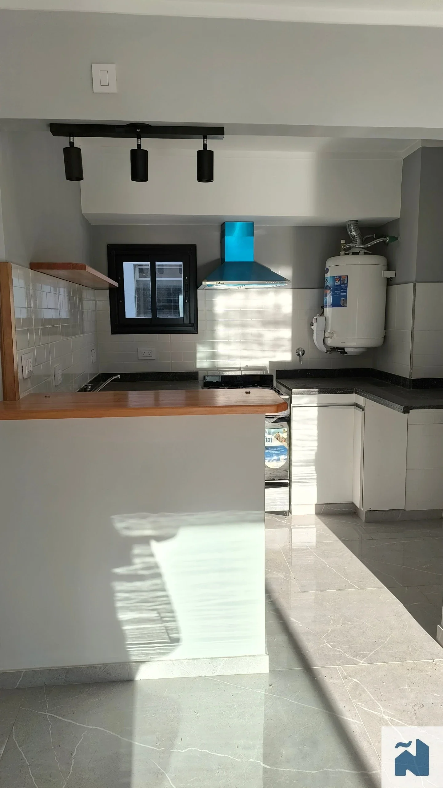 Departamento en venta c/ cochera en La Plata - Imagen 5