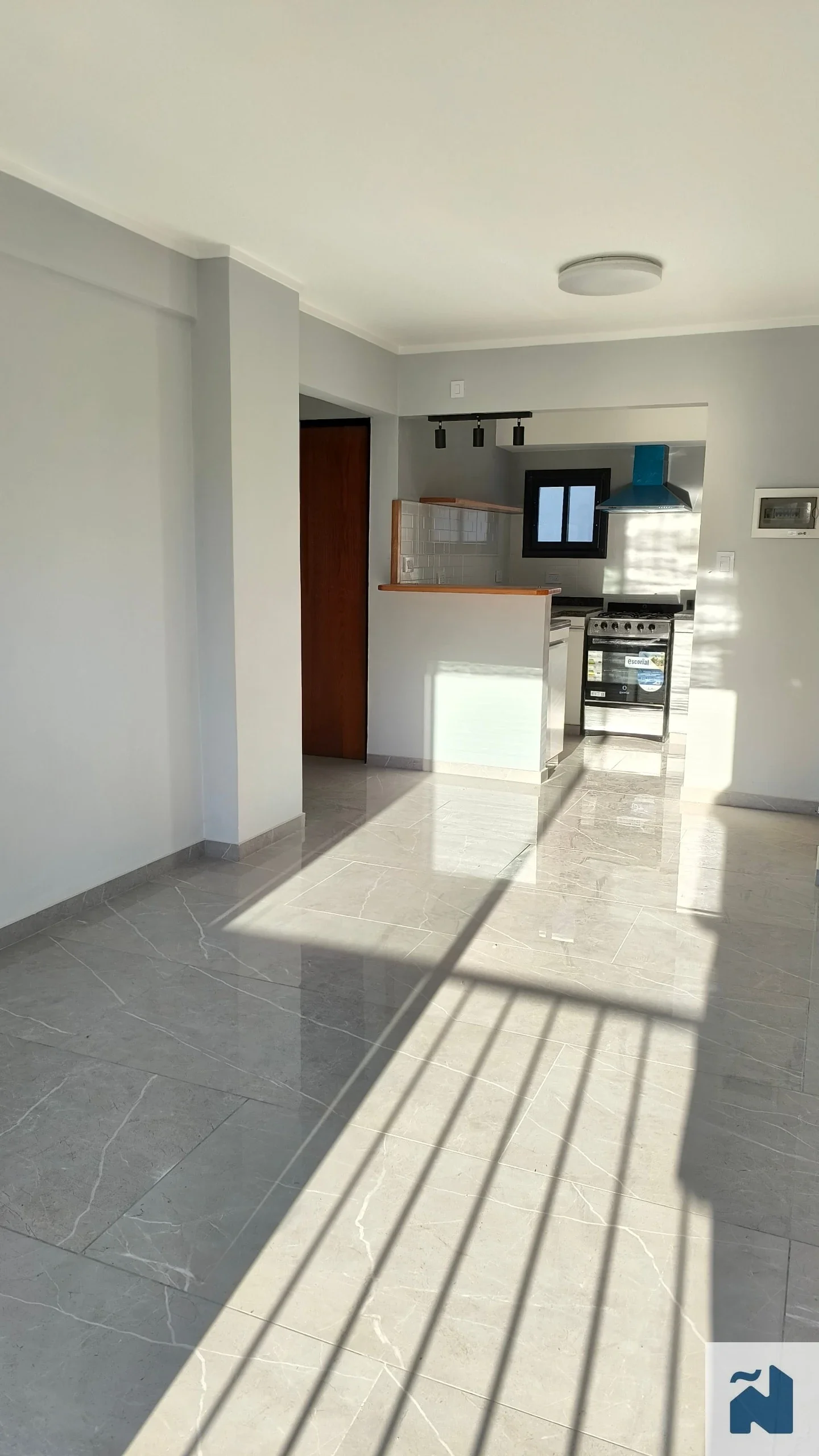 Departamento en venta c/ cochera en La Plata - Imagen 4