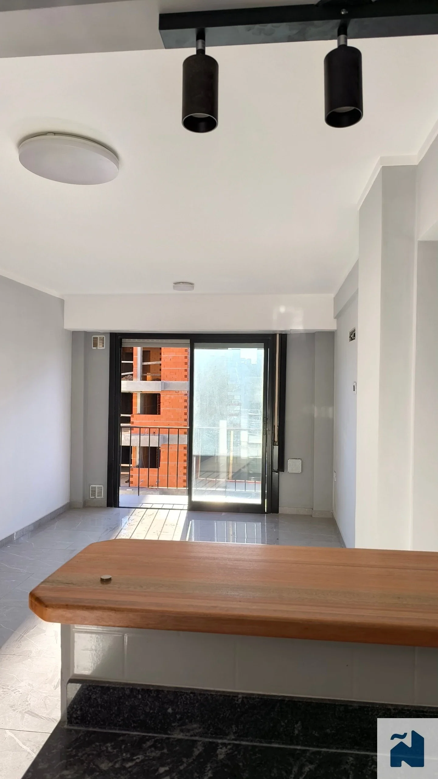 Departamento en venta c/ cochera en La Plata - Imagen 2