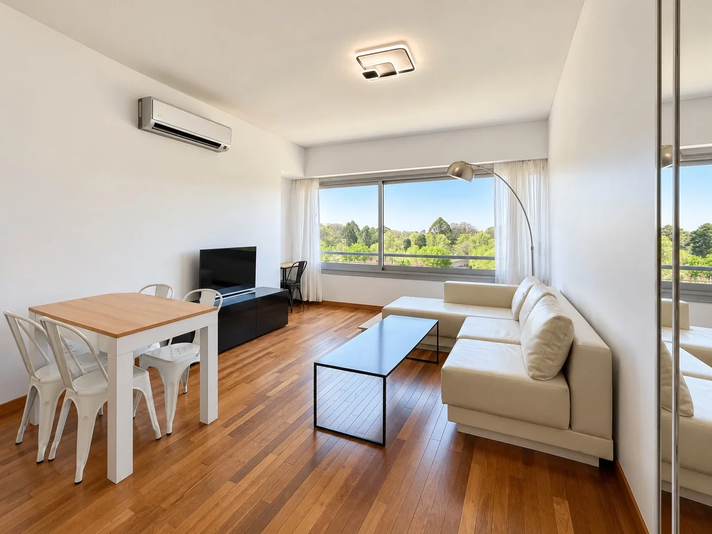 Departamento en Alquiler Dos Ambientes Amoblado con Amenities en Puerto Madero - Imagen 1