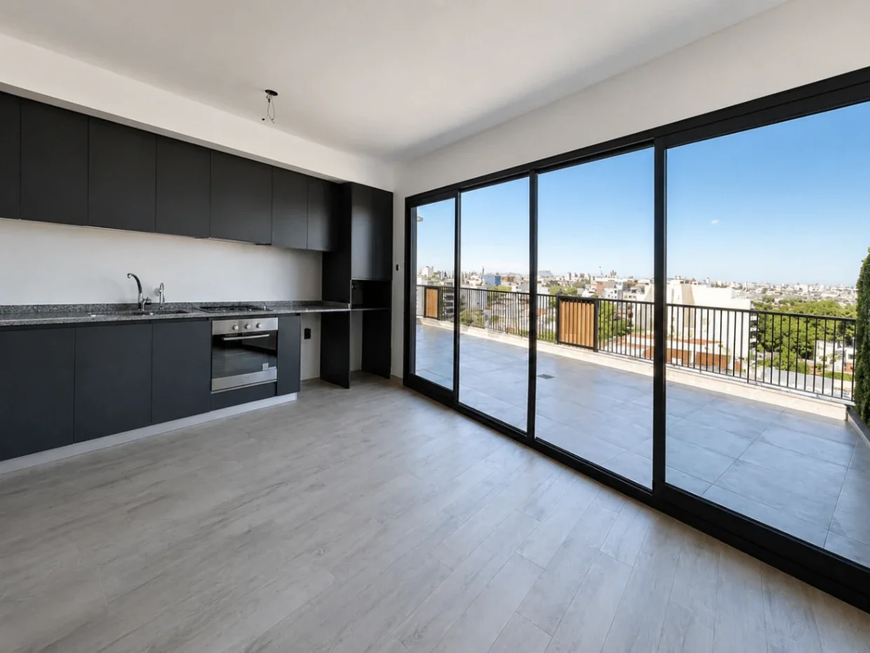Venta 4 ambientes en Villa Devoto con cochera - Imagen 1