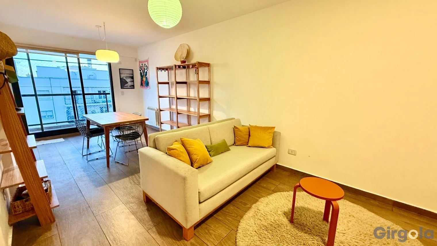 Alquiler departamento 2 ambientes amoblado en Colegiales balcón - Imagen 2
