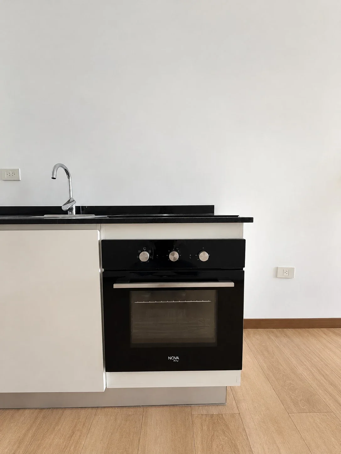 Departamento 2 ambientes en venta en Coghlan - Imagen 4