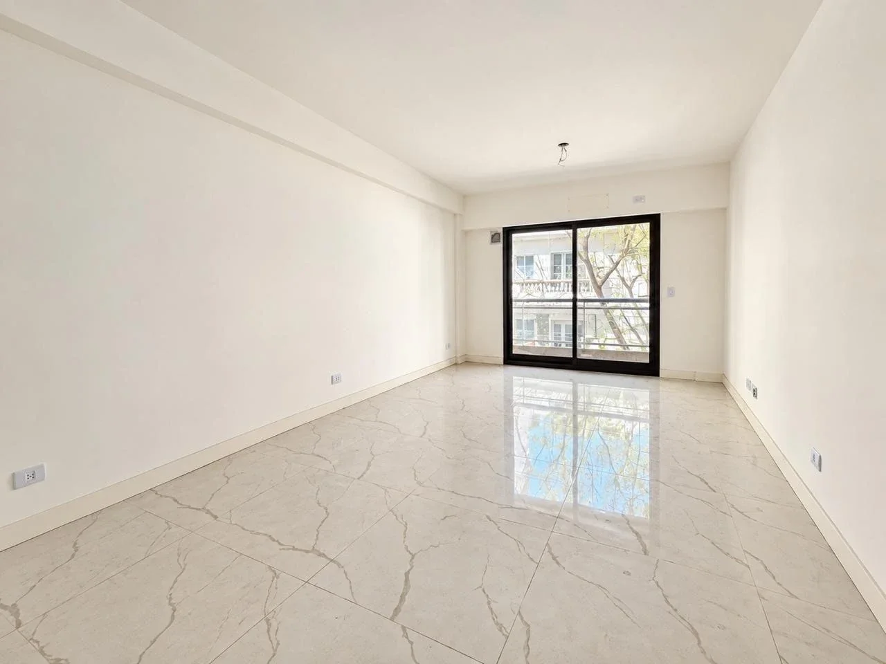 Venta departamento de 4 ambientes a estrenar en Balvanera - Imagen 1