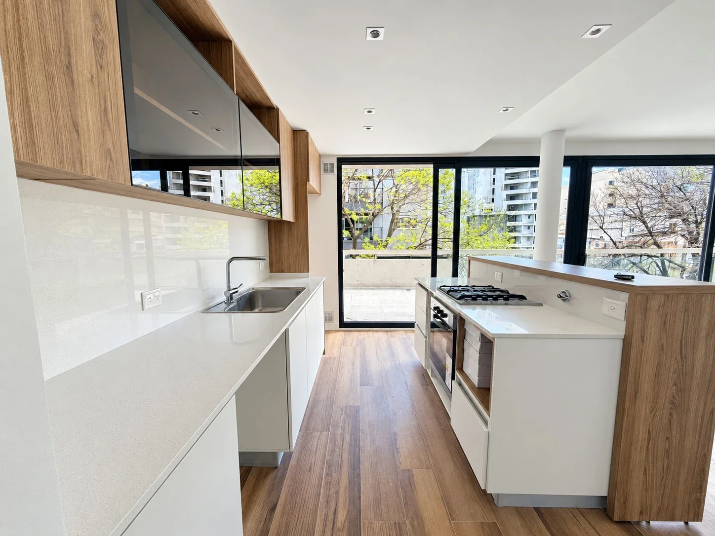 Venta departamento 4 ambientes Belgrano R con cochera - Imagen 2