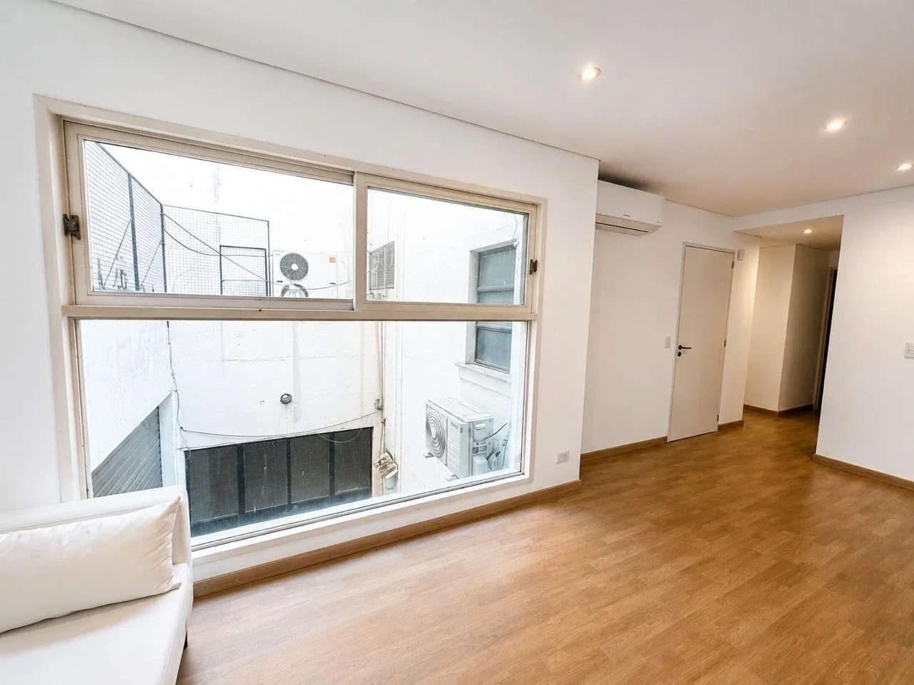 Venta de departamento 4 ambienten en Recoleta - Imagen 1