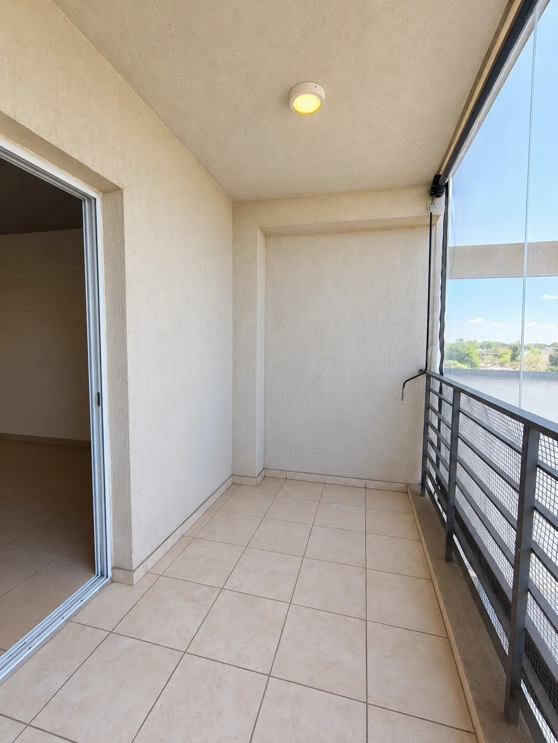 Departamento en alquiler c/ cochera en Moreno - Imagen 3