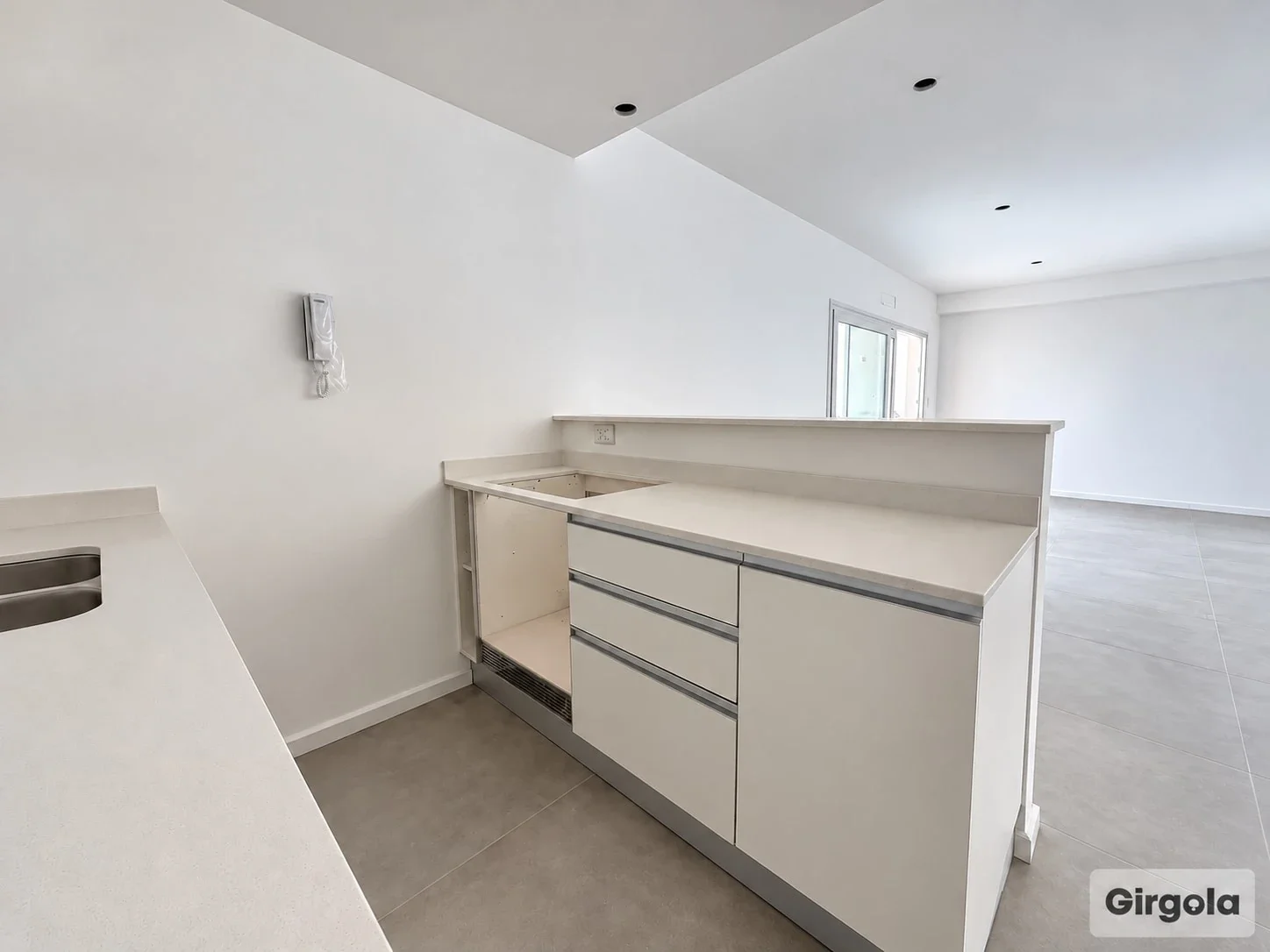 Departamento en alquiler c/ cochera en Canning - Imagen 4