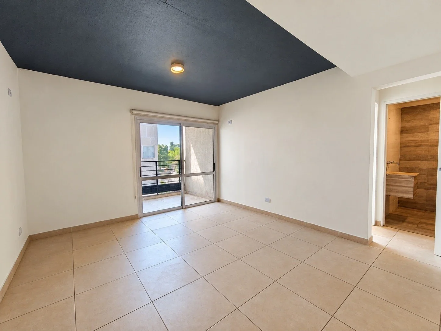 Departamento en alquiler c/ cochera en Moreno - Imagen 1