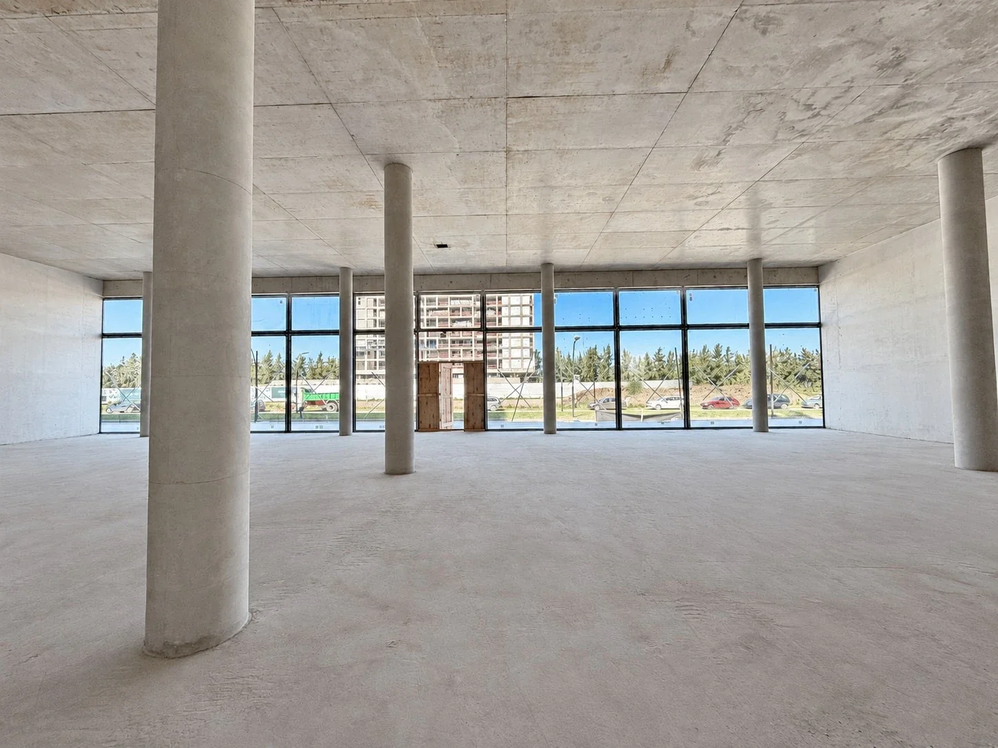 Local comercial en alquiler ubicado en Nordelta - Imagen 2