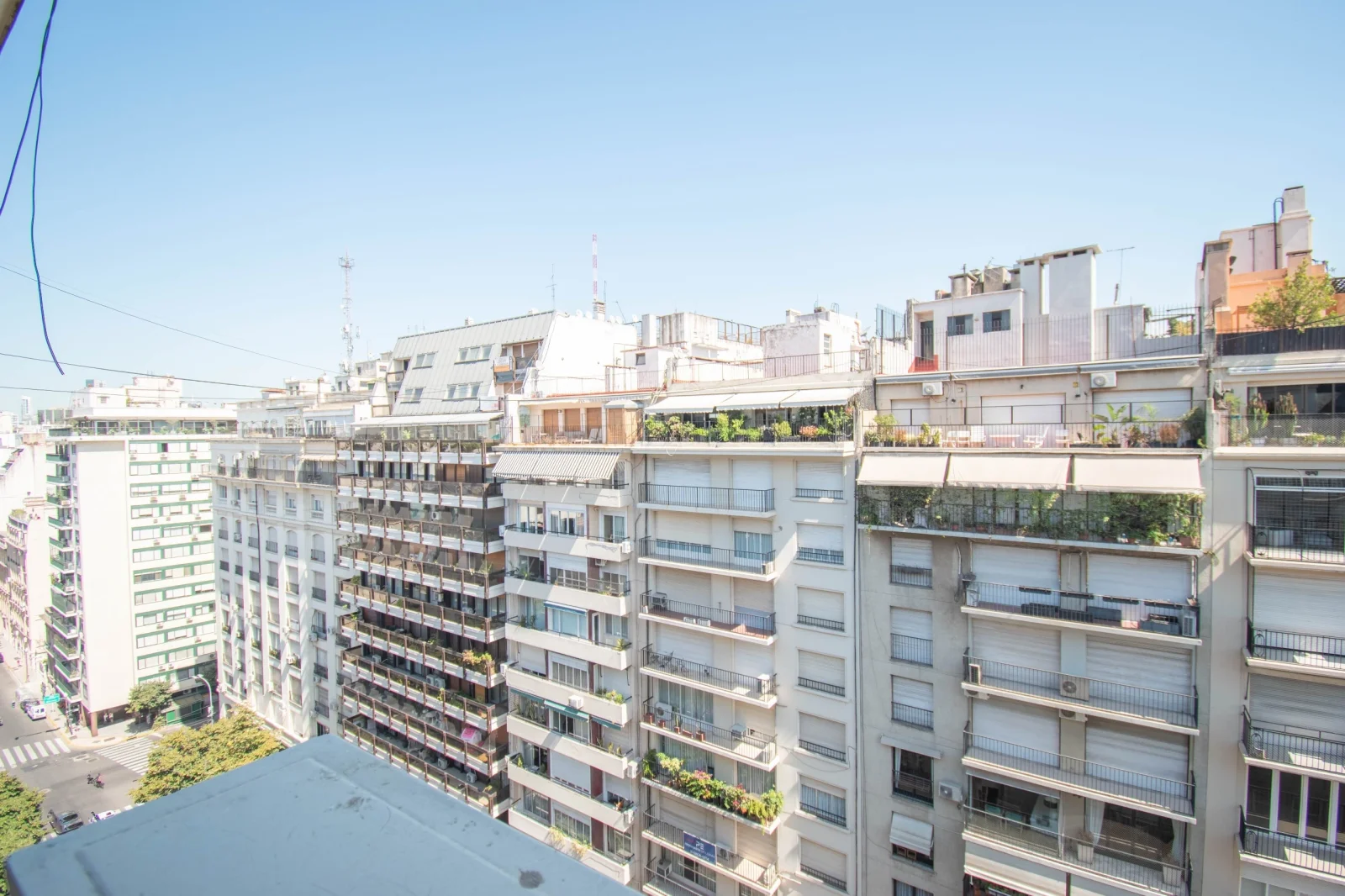 Venta 2 ambientes en Recoleta Edificio de Categoría oportunidad - Imagen 3