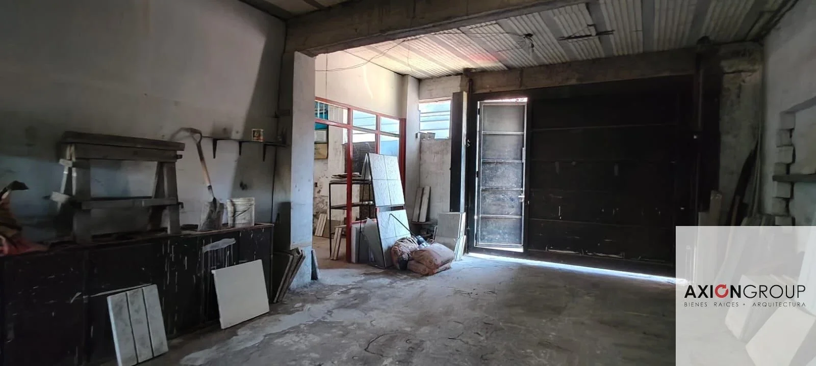 152 Bis E/520 y 521-Galón y casa a refaccionar - Imagen 2