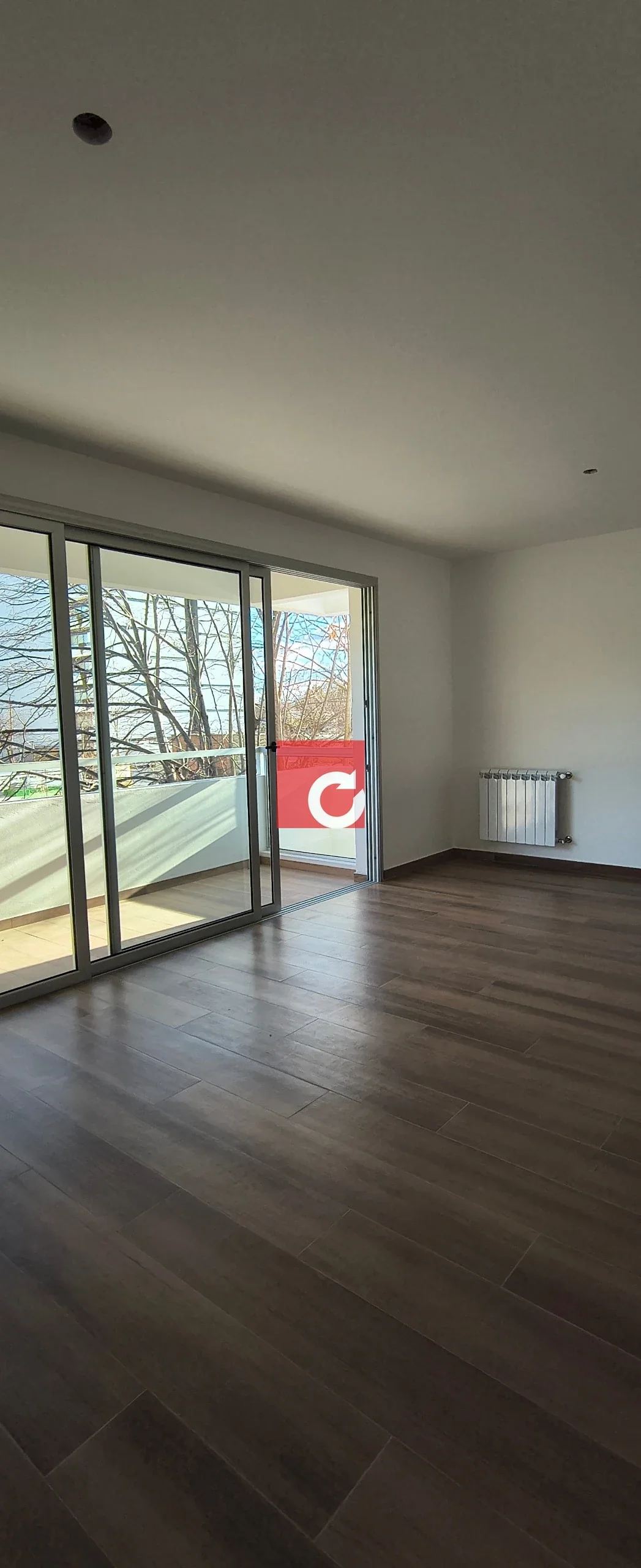 23 E/50 y 51-Depto de categoría de un dormitorio en suite. Parque San Martín - Imagen 4