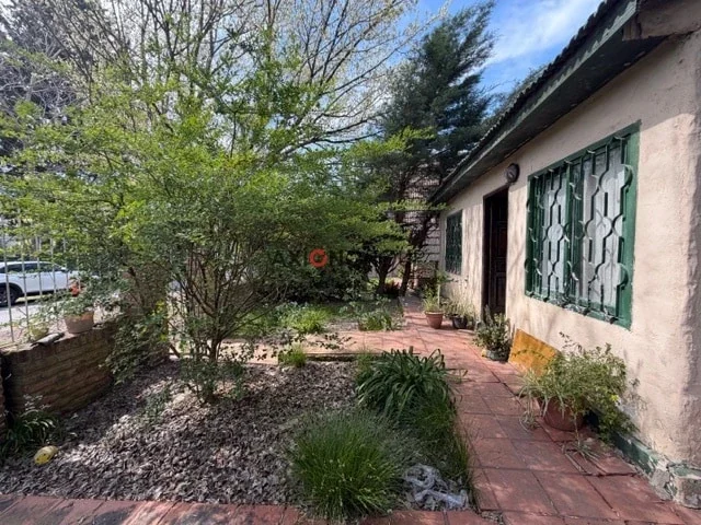 Terreno / Lote en venta de 300m2 ubicado en Manuel B. Gonnet 10 X 30 - Imagen 5