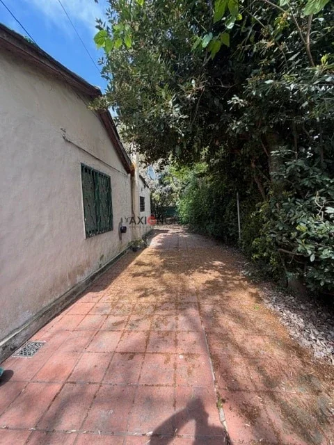 Terreno / Lote en venta de 300m2 ubicado en Manuel B. Gonnet 10 X 30 - Imagen 4