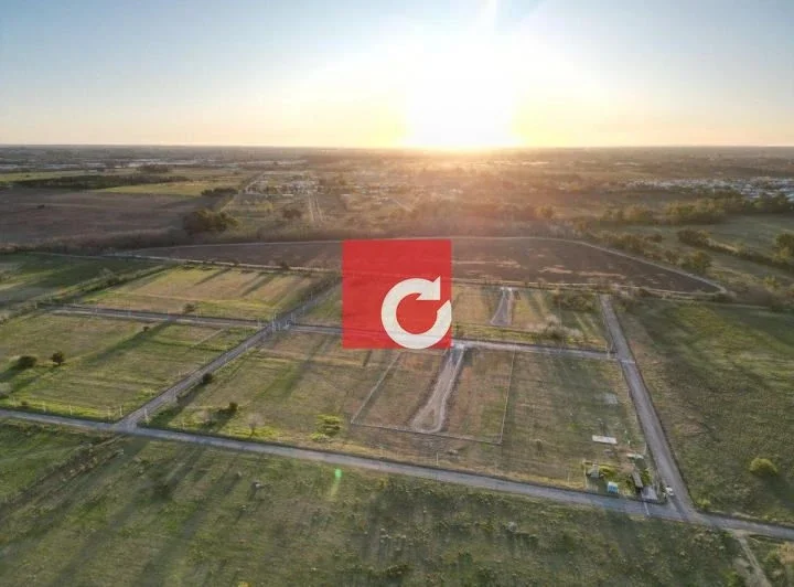 501 y 161-Lote en Barrio Senderos, de Gorina. Financiación del 50 % - Imagen 3