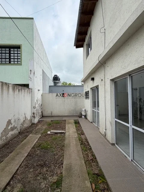 Dúplex en alquiler c/ cochera en Berisso - Imagen 3