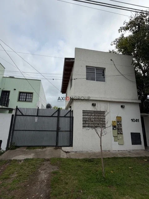 Dúplex en alquiler c/ cochera en Berisso - Imagen 1