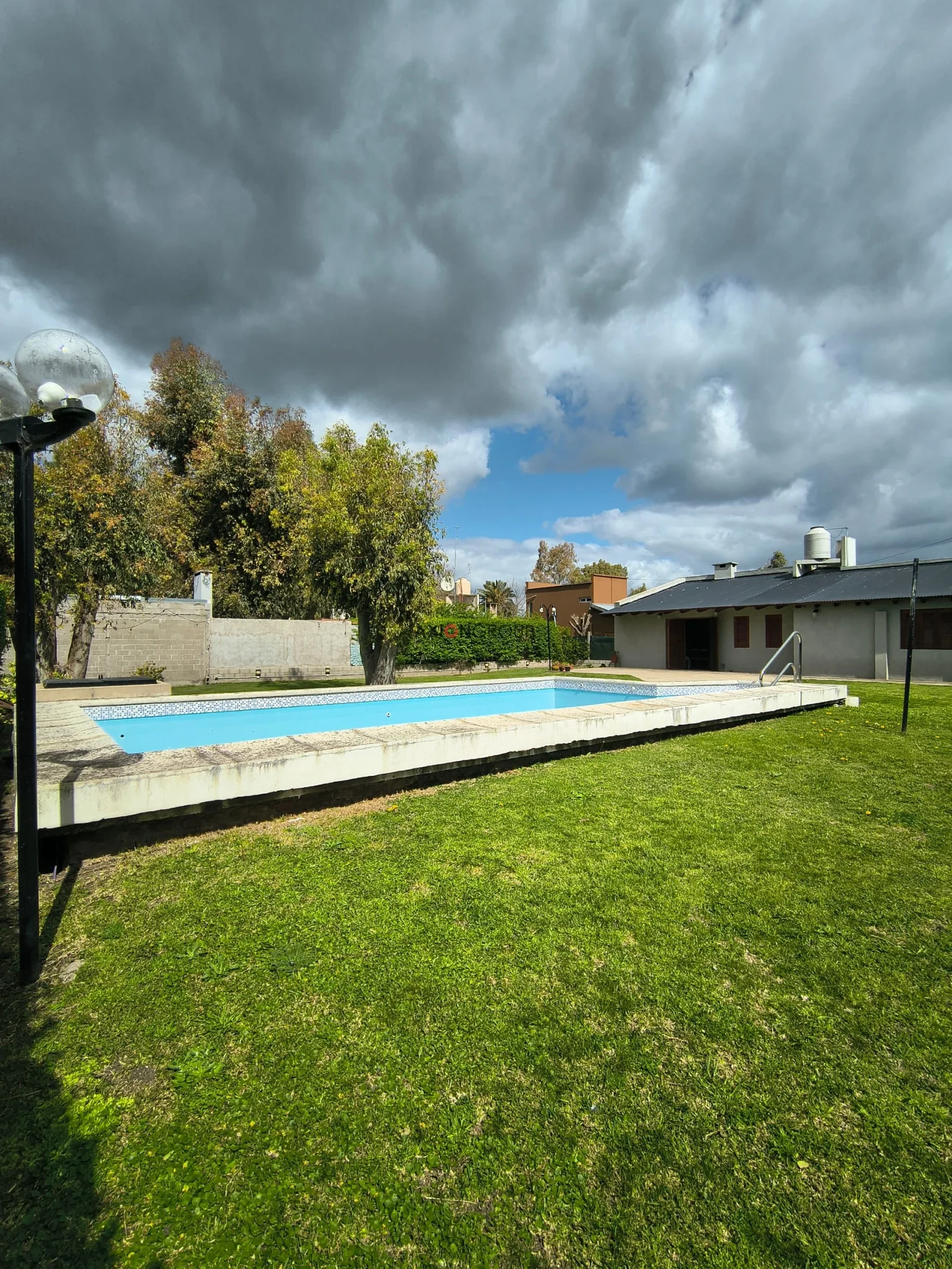 11 esquina 42-Casa quinta en venta Villa del Plata Sur - Imagen 2