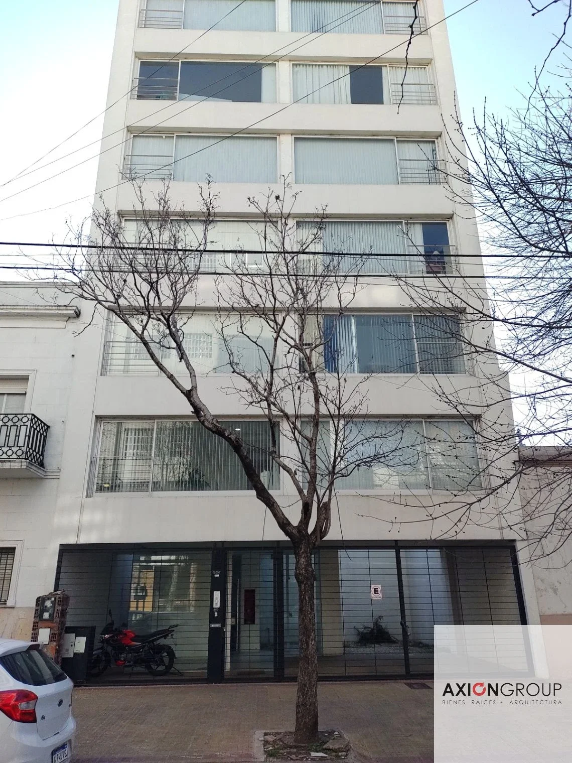Calle 46 e/ 14 y 15 - Oficina en alquiler - Imagen 2